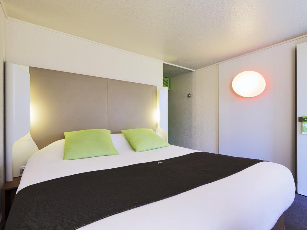 Campanile Reims Ouest - Tinqueux Hotel Exterior foto
