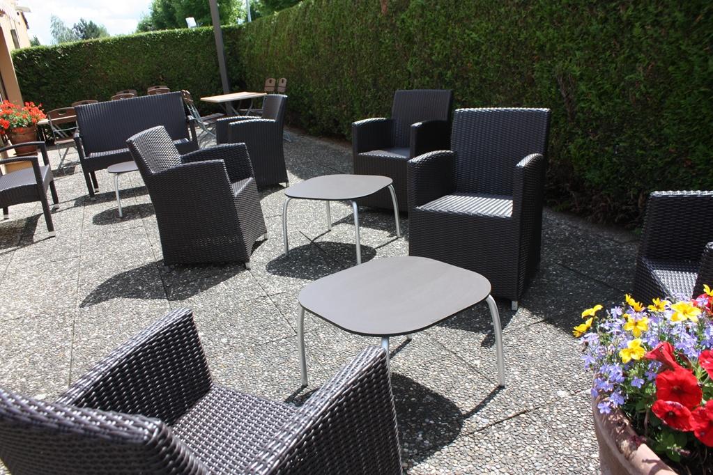 Campanile Reims Ouest - Tinqueux Hotel Exterior foto