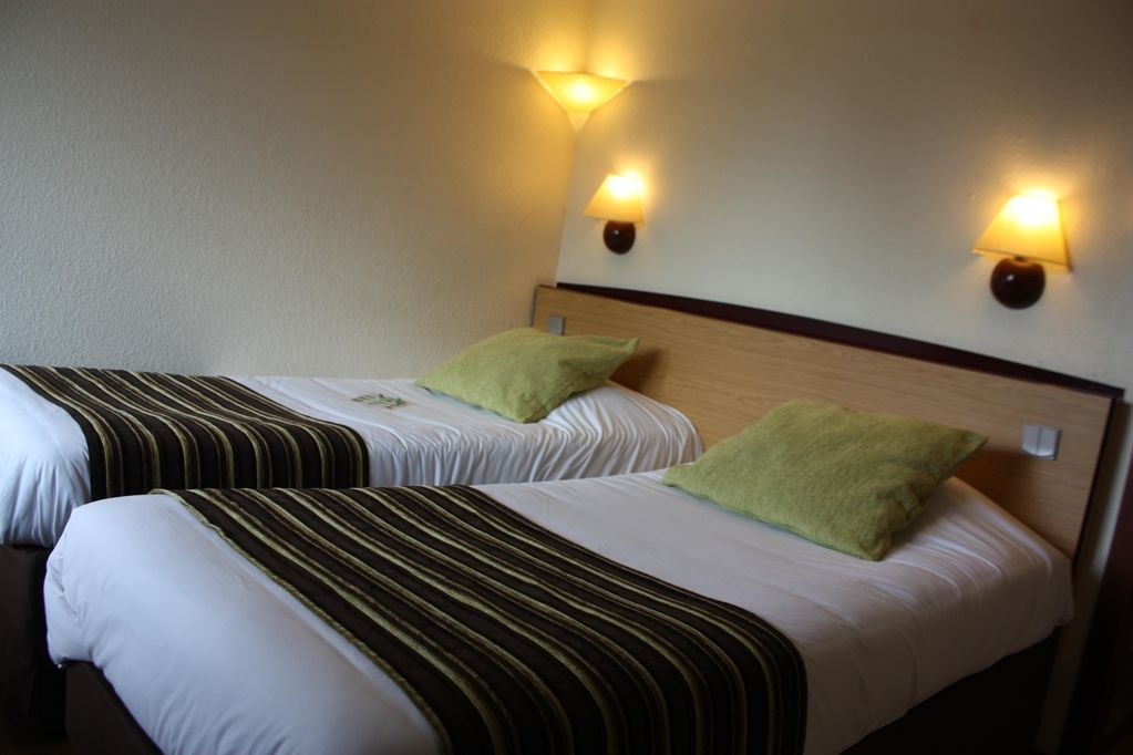 Campanile Reims Ouest - Tinqueux Hotel Cameră foto
